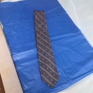 Jordache vintage men’s silk tie